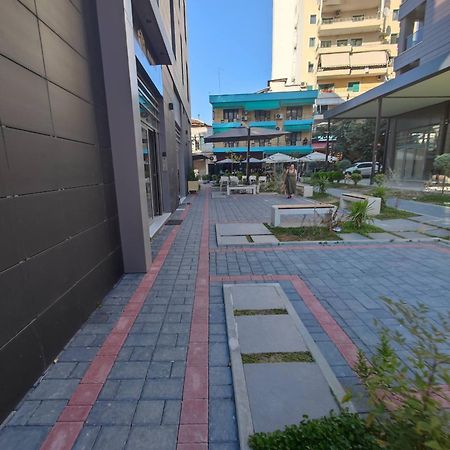 Deha Rooms & Apartments Тирана Екстериор снимка