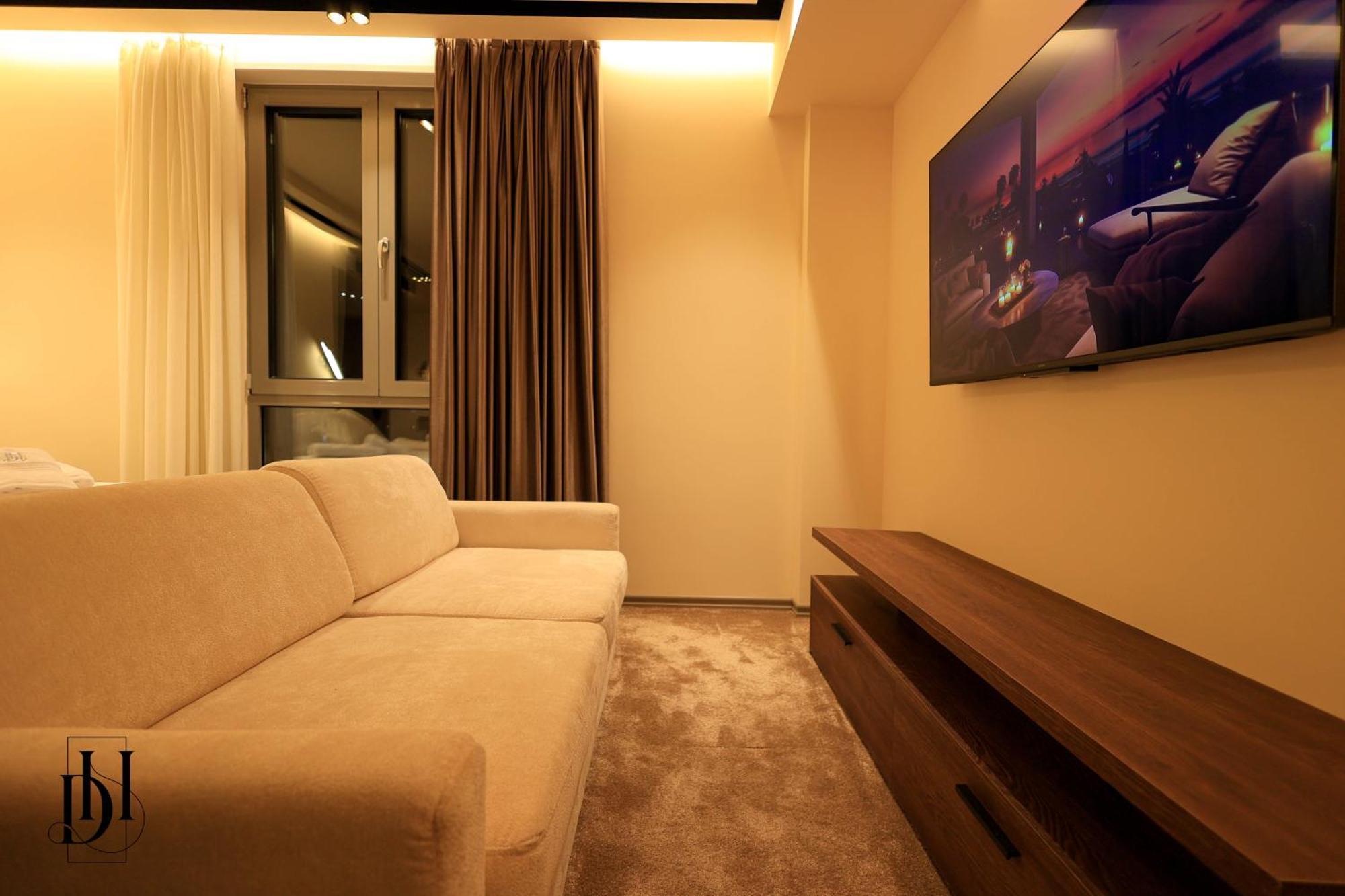 Deha Rooms & Apartments Тирана Екстериор снимка
