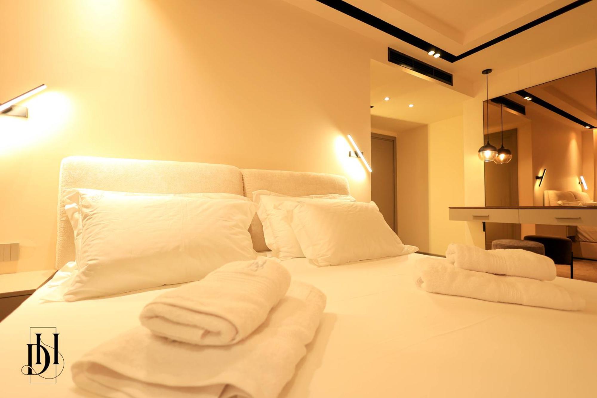Deha Rooms & Apartments Тирана Екстериор снимка