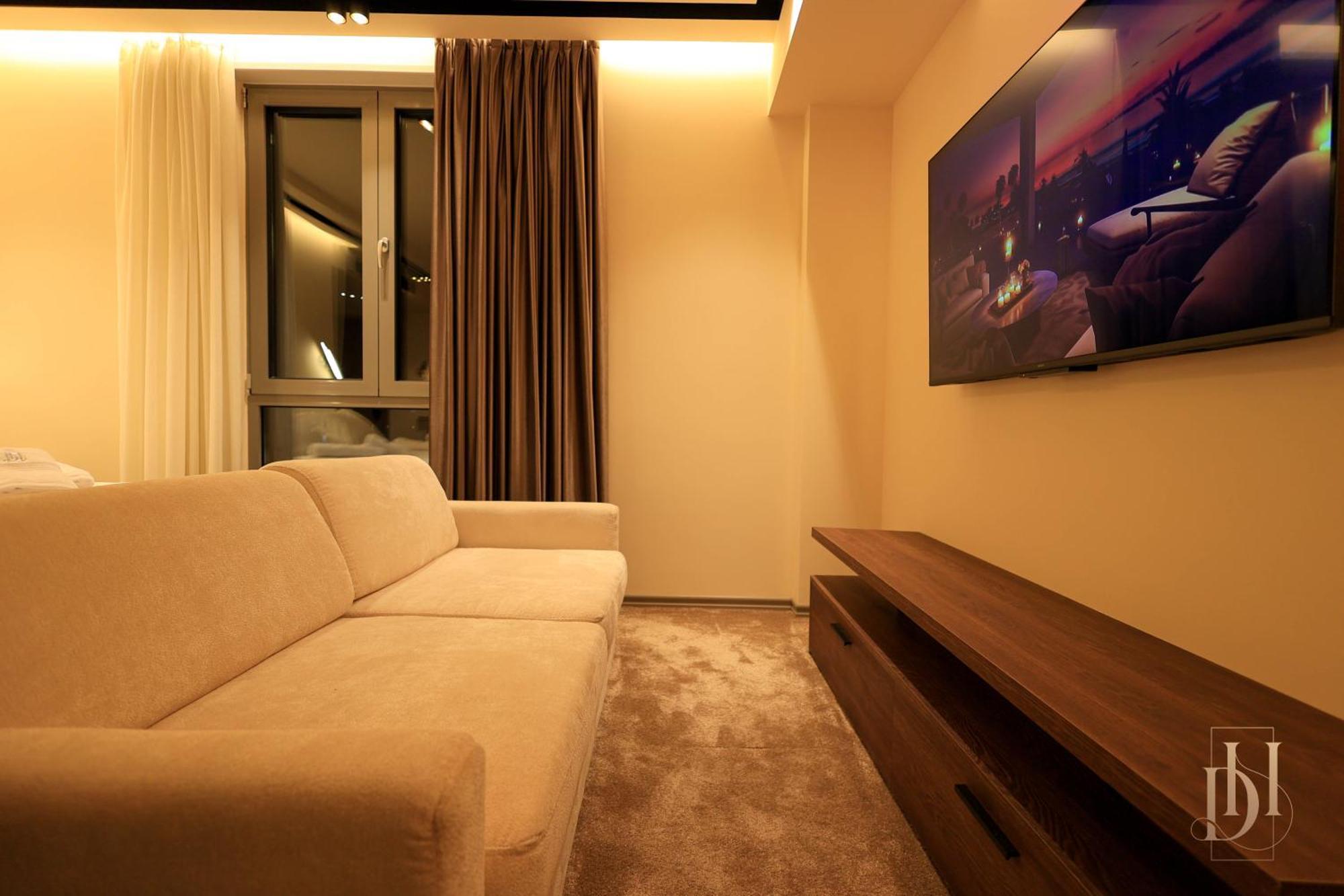 Deha Rooms & Apartments Тирана Екстериор снимка