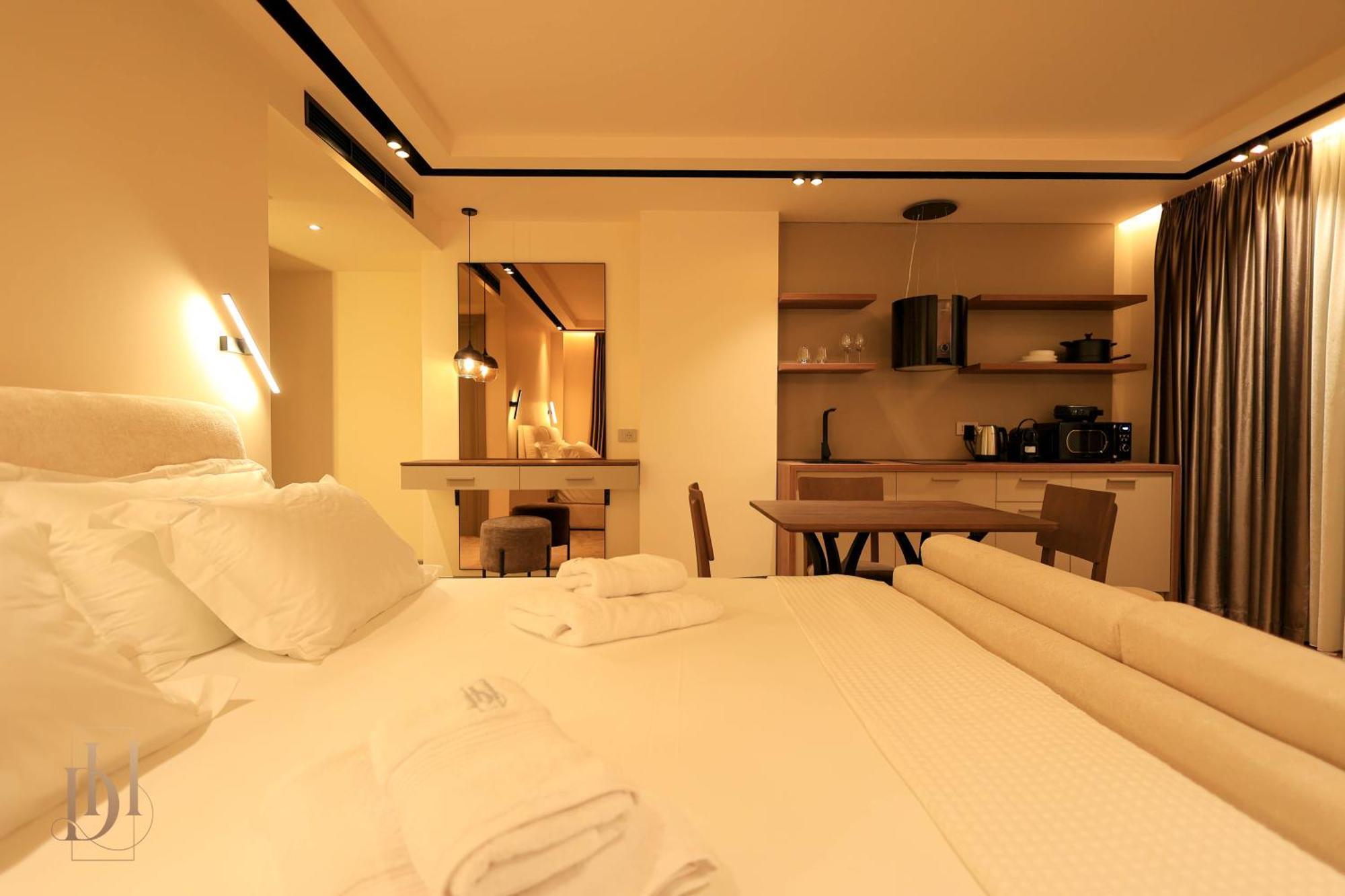 Deha Rooms & Apartments Тирана Екстериор снимка
