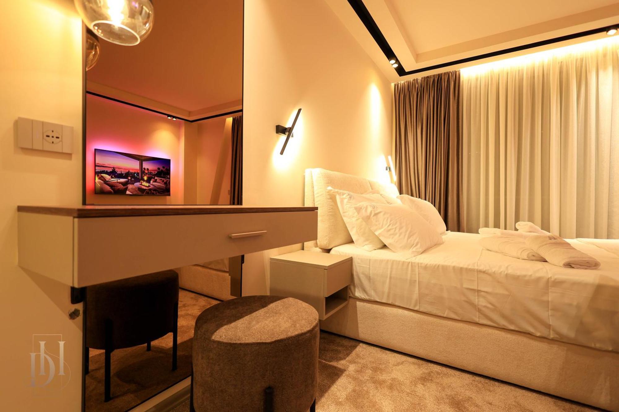 Deha Rooms & Apartments Тирана Екстериор снимка